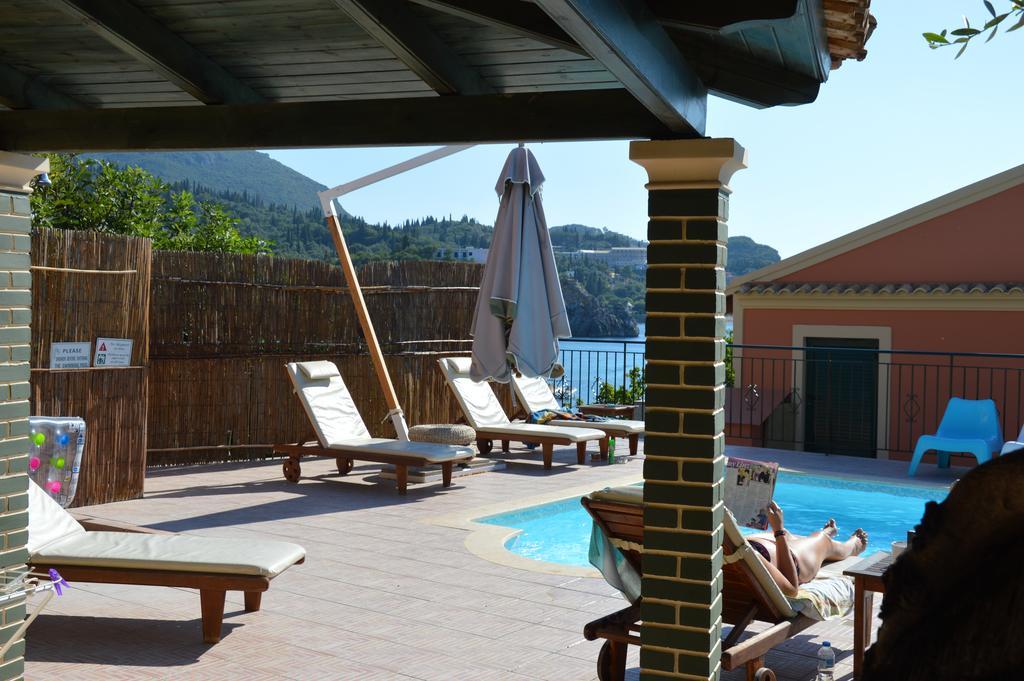 Akis Apartments Paleokasztríca Kültér fotó